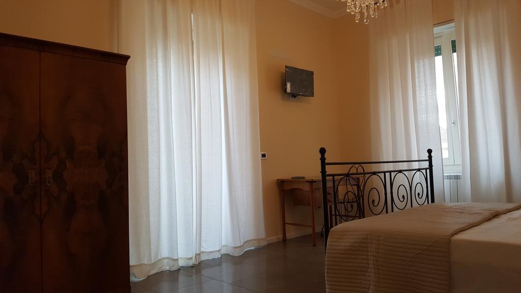Guest House I Punici Cagliari Buitenkant foto